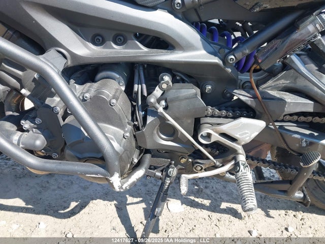 JYARN37N9GA000722 Yamaha 2016