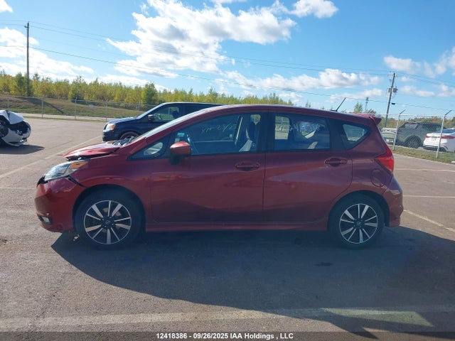 3N1CE2CP7JL371943 Nissan 2018