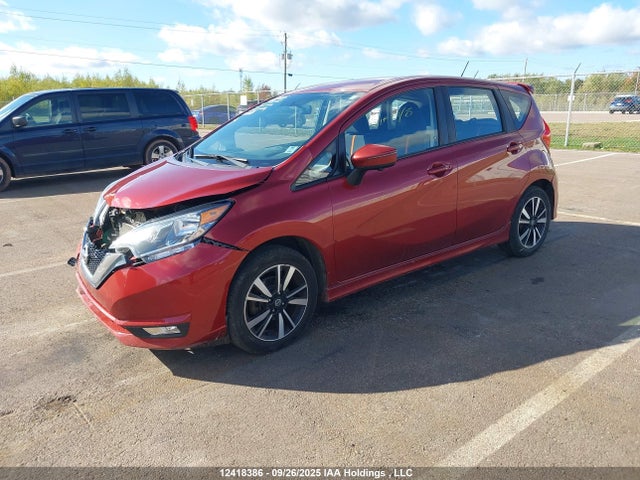 3N1CE2CP7JL371943 Nissan 2018