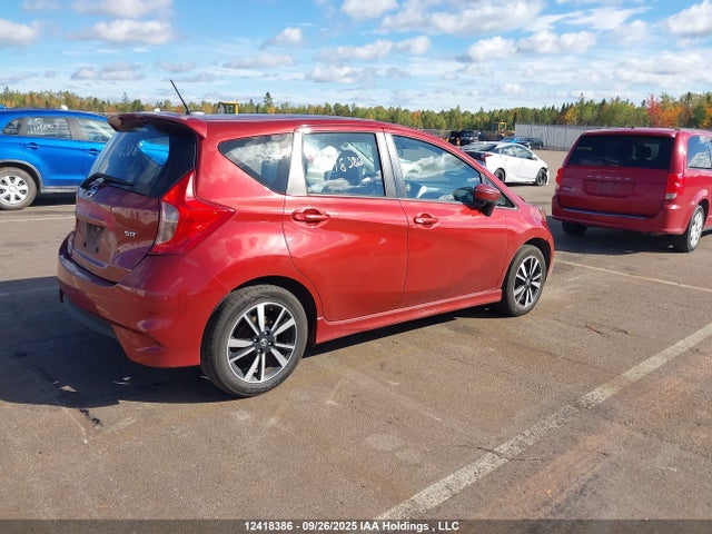 3N1CE2CP7JL371943 Nissan 2018