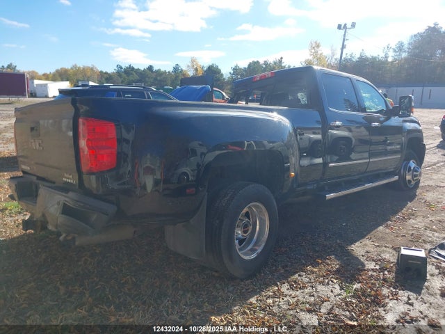 1GT42YEY0HF182753 GMC Sierra K3500 Denali