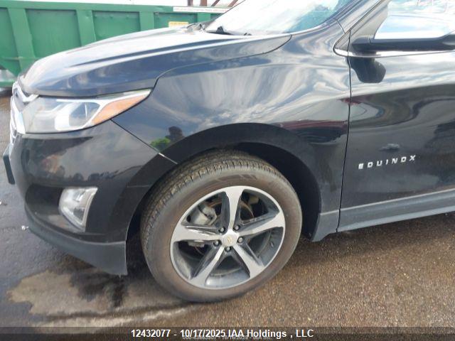 3GNAXZEU5KL156676 Chevrolet Equinox Premier