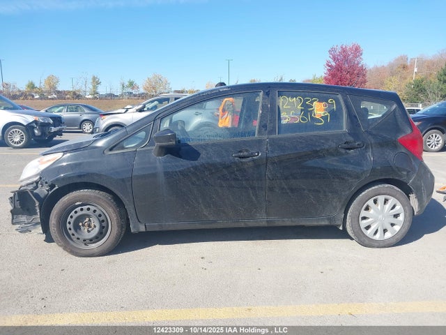 Nissan 2015 2015 3N1CE2CP4FL356159 Image 15