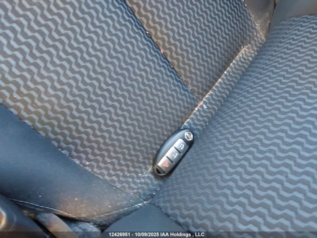 Nissan 2015 2015 3N1CE2CP2FL354894 Image 11