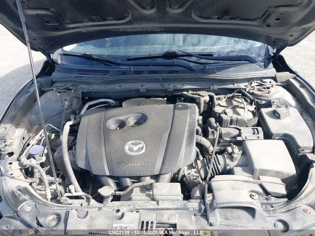 3MZBM1V74FM161169 Mazda pe