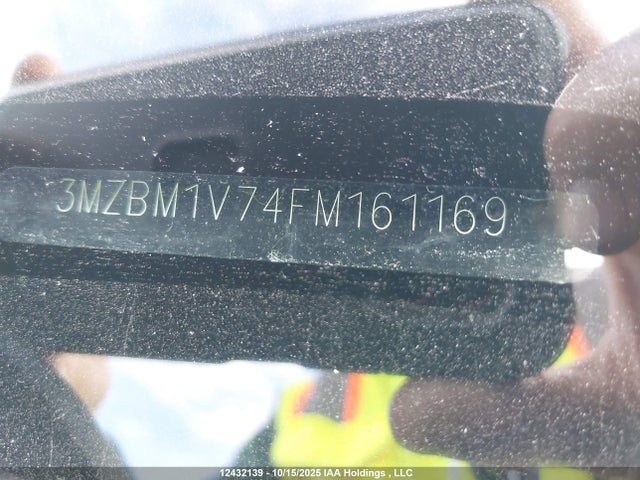 3MZBM1V74FM161169 Mazda pe