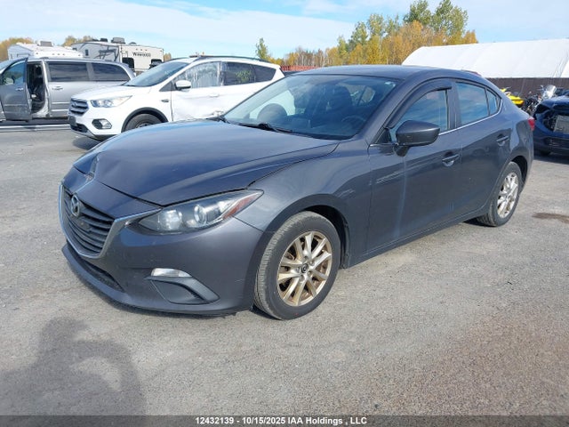 3MZBM1V74FM161169 Mazda pe
