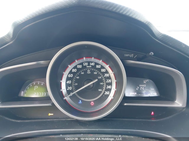 3MZBM1V74FM161169 Mazda pe