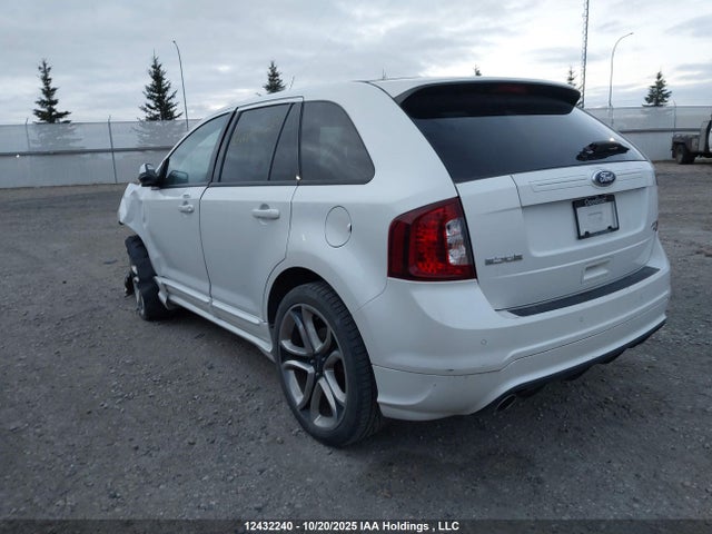 12432240 :رقم المزاد ، 2FMDK4AK2DBC35566 vin ، 2013 Ford Edge Sport مزاد بيع