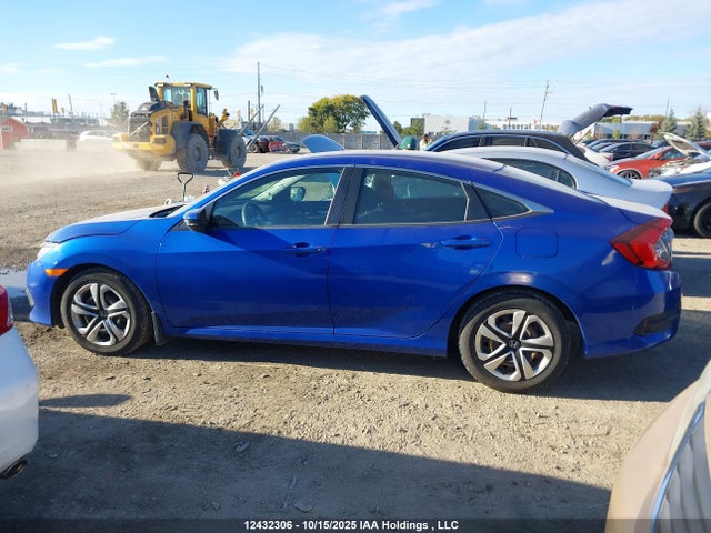 Продаж на аукціоні авто 2017 Honda Civic Lx, vin: 2HGFC2F53HH014564, номер лоту: 12432306