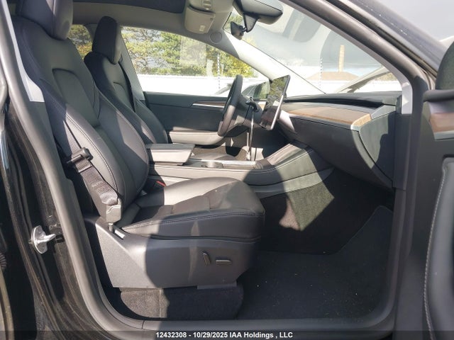 7SAYGDEE2RF079263 Tesla Model Y Long Range