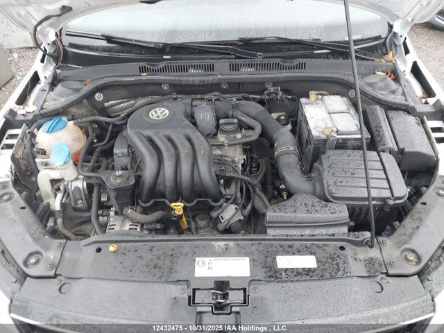2015 Volkswagen Jetta მანქანა იყიდება აუქციონზე, vin: 3VW2K7AJ8FM347470, აუქციონის ნომერი: 12432475