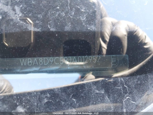 BMW 330I 2018 WBA8D9C59JA012952 Image 19