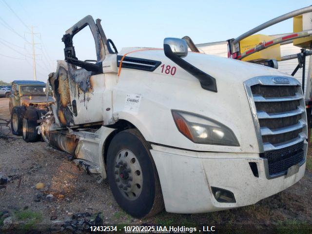 3AKJHHDR5LSLR5989 Freightliner Cascadia 126