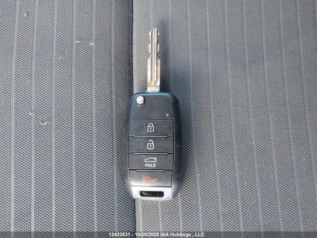 2017 Kia Forte Lx/s მანქანა იყიდება აუქციონზე, vin: 3KPFL4A77HE056394, აუქციონის ნომერი: 12432631
