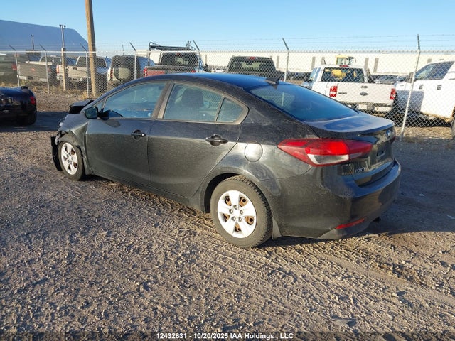 2017 Kia Forte Lx/s მანქანა იყიდება აუქციონზე, vin: 3KPFL4A77HE056394, აუქციონის ნომერი: 12432631