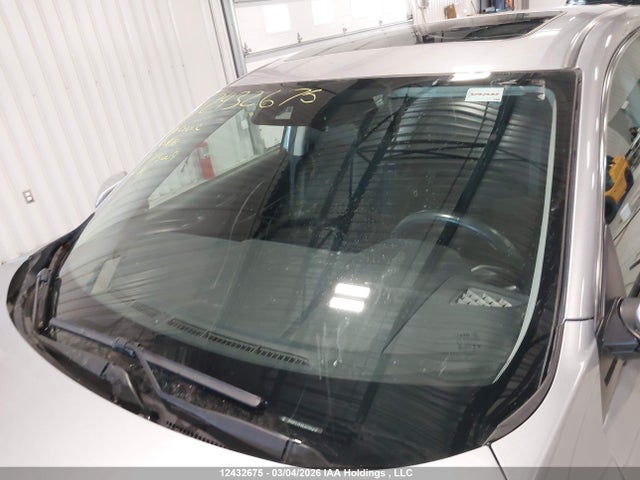 2HGFC1F4XJH105418 Honda CIVIC EX