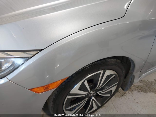 2HGFC1F4XJH105418 Honda CIVIC EX