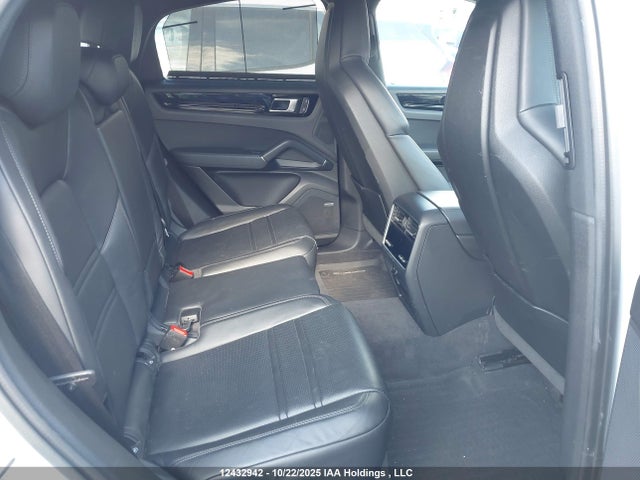 Porsche Cayenne Coupe S/s Platinum Edition 2022 WP1BB2AY4NDA52183 Image 8