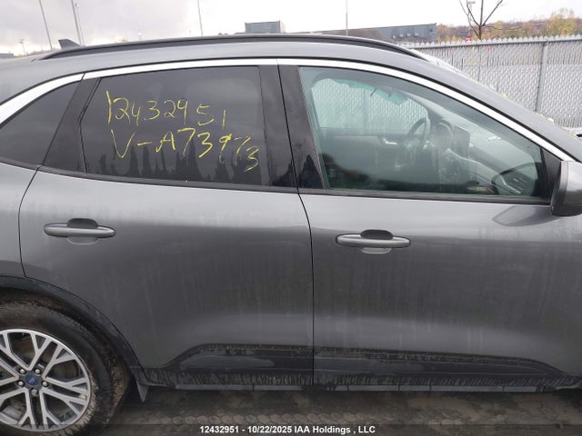 1FMCU9H92NUA73973 Ford gtdi 240ps