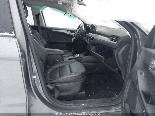 1FMCU9H92NUA73973 Ford gtdi 240ps