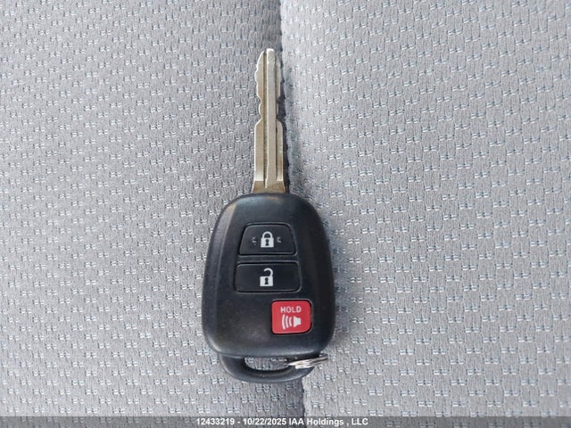 2012 Toyota Yaris მანქანა იყიდება აუქციონზე, vin: JTDKTUD35CD501247, აუქციონის ნომერი: 12433219