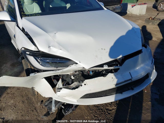 7SAXCBE55NF352699 Tesla Model X Awd