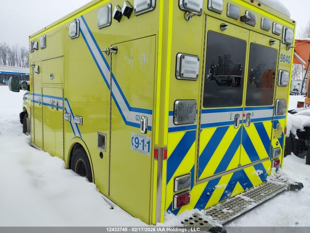 1FDWE3FS1HDC19703 Ford E-350 Cutaway