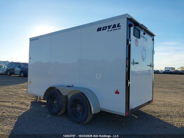 Продажа на аукционе авто 2023 Royal Cargo Cargo Trailer, vin: 2SFFL3363P1082358, номер лота: 12433757