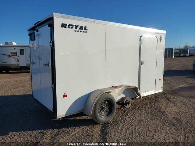 Продажа на аукционе авто 2023 Royal Cargo Cargo Trailer, vin: 2SFFL3363P1082358, номер лота: 12433757