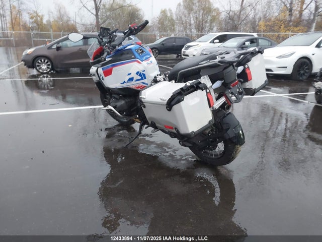 WB10M3303S6K49794 BMW R 1300 Gs Adventure