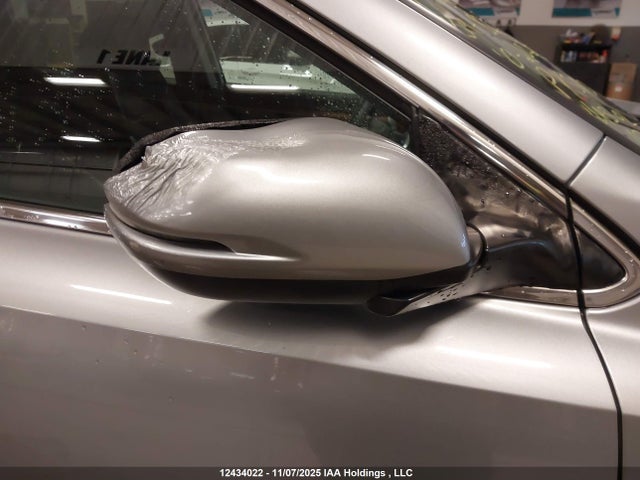 2HKRW2H97KH102678 Honda Cr-v Touring