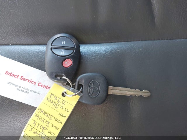 Toyota 2gr-fks 2014 5TDZK3DC0ES448962 Image 11