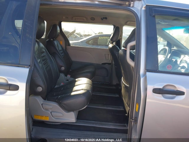 Toyota 2gr-fks 2014 5TDZK3DC0ES448962 Image 8