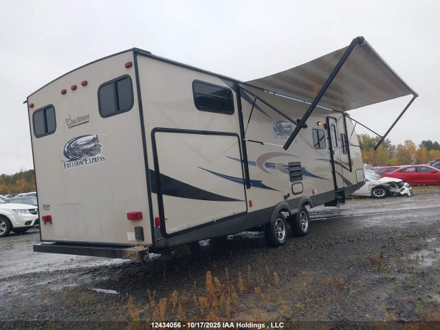 Coachmen Freedom Express 2015 5ZT2FEUB2FA015908 Image 4