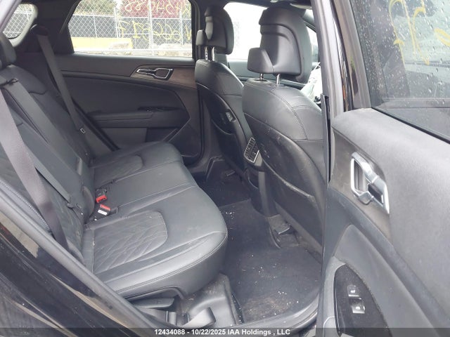KNDPXCAF2P7066517 KIA Sportage X-line Limited W/black Interior/x-line Limited W/green Interior