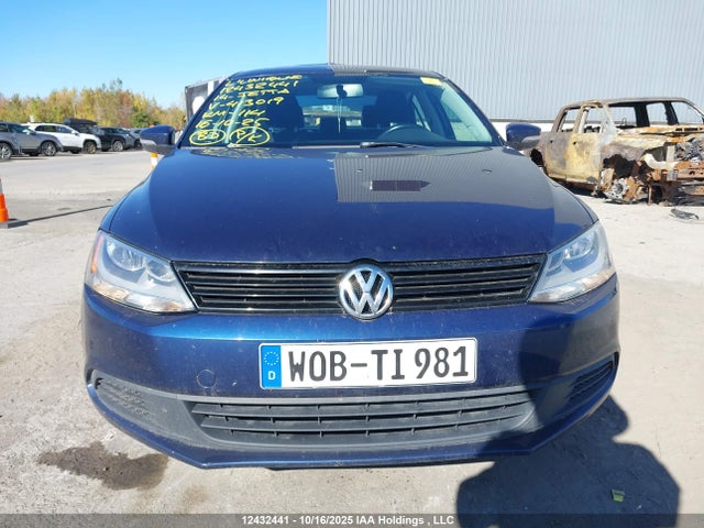 3VWDK7AJ6EM413019 Volkswagen Jetta