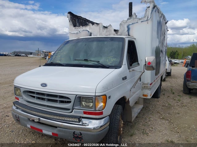 Aukcja sprzedaży 2002 Ford Econoline E350 Super Duty Ctway Van, vin: 1FDWE35L92HA13409, numer aukcji: 12434427
