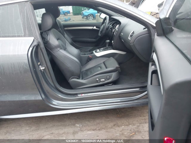 Продажа на аукционе авто 2014 Audi A5 2.0 Progressiv, vin: WAUMFBFR9EA045082, номер лота: 12434431