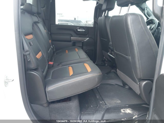 1GT49VEY4NF198878 GMC Sierra 3500hd At4