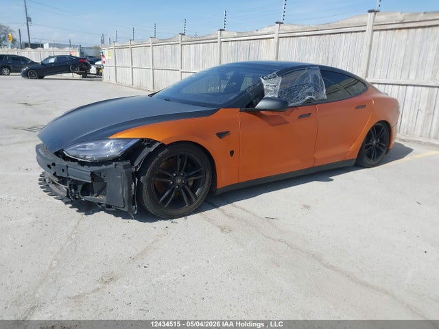 12434515 :رقم المزاد ، 5YJSA1E24GF120921 vin ، 2016 Tesla Model S 60d/70d/75d/85d/90d مزاد بيع