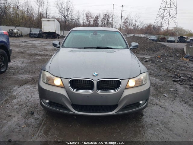 12434617 :رقم المزاد ، WBAPK7G56BNN86550 vin ، 2011 Bmw 3 Series مزاد بيع