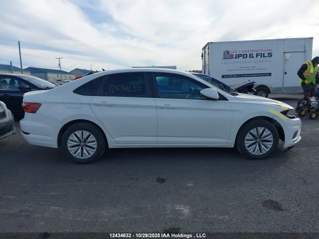 Продажа на аукционе авто 2019 Volkswagen Jetta, vin: 3VWC57BU6KM039986, номер лота: 12434632