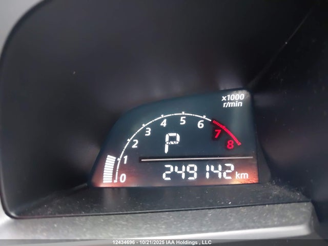 JM1BM1L70E1166998 Mazda MAZDA3
