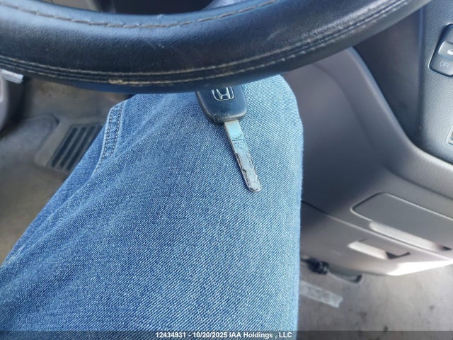 2003 Honda Odyssey Exl მანქანა იყიდება აუქციონზე, vin: 2HKRL18913H013242, აუქციონის ნომერი: 12434931