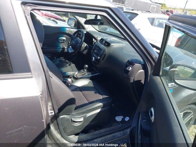 KIA SOUL + 2018 KNDJP3A5XJ7608483 Image 5