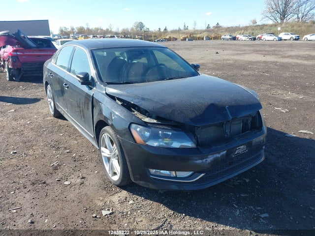Продаж на аукціоні авто 2015 Volkswagen Passat Sel, vin: 1VWCM7A33FC053718, номер лоту: 12435222