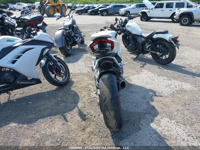 ZDMHAATW1MB005082 Ducati Superbike