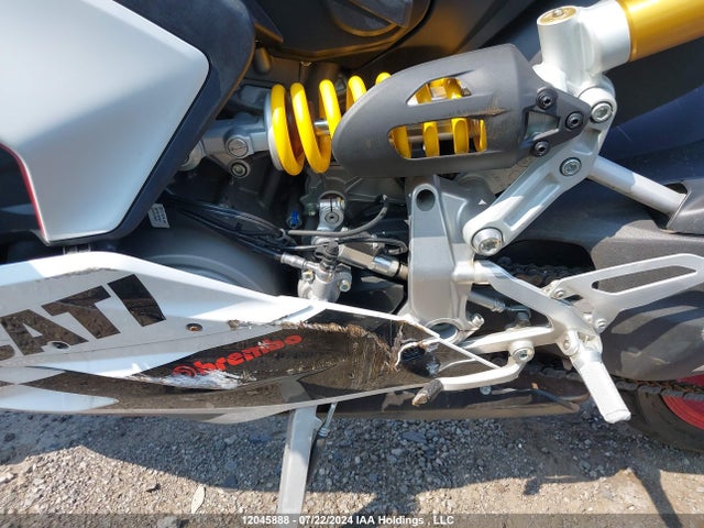 ZDMHAATW1MB005082 Ducati Superbike