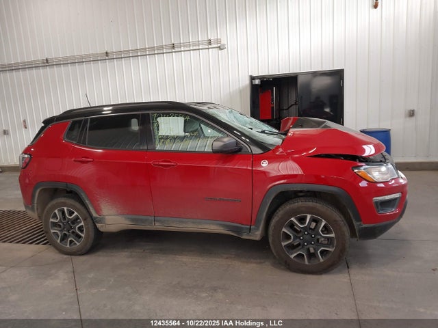 3C4NJDDB8MT524396 Jeep Compass Trailhawk